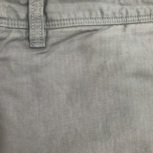 Banana Republic Slim Fit Aiden Short - 34 - Picture 4 of 5